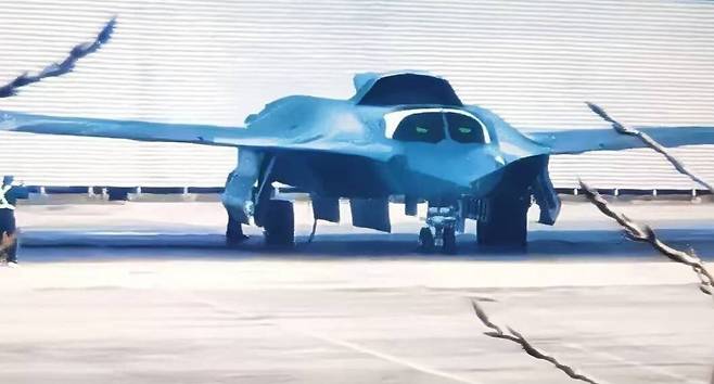 중국 6세대 전투기 'J-36' (SCMP 보도사진)