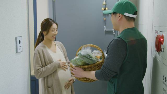 전남도는 미래세대의 건강증진 도모, 출산·양육 친화 분위기 조성을 위해 친환경농산물 꾸러미 지원사업을 추진한다. 사진 제공=전라남도