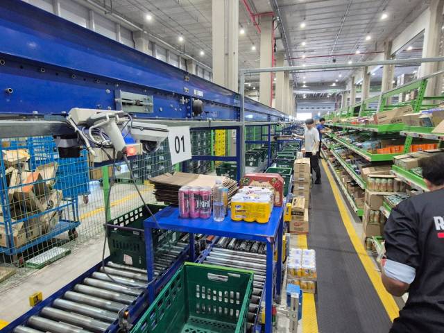 9일 인천 서구에 위치한 BGF 검단물류센터에 보안기업 에스원의 물류센터 특화 CCTV가 설치돼 있다.박우인 기자