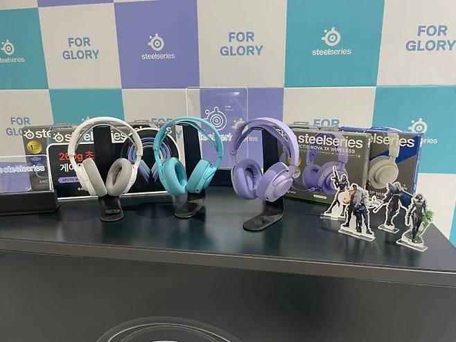 다양한 색상으로 출시된다