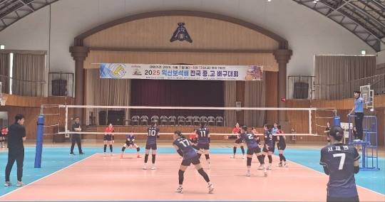 10일 한봄고-경남여고 경기 [한국중고배구연맹 제공]