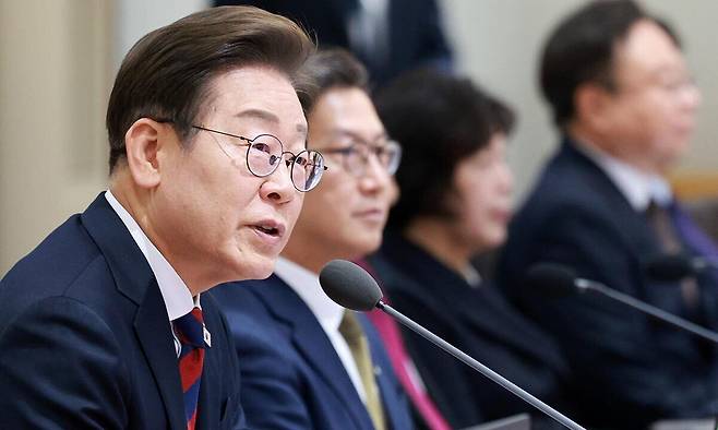 이재명 대통령이 서울 용산 대통령실 청사에서 열린 국무회의에서 발언하고 있다. 대통령실통신사진기자단
