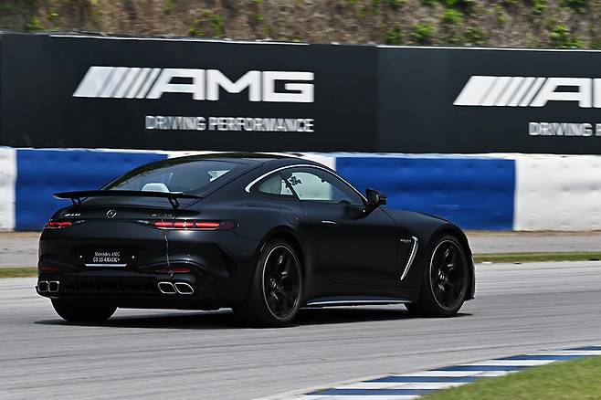 메르세데스-AMG GT 55 4MATIC+. 사진: 김학수 기자