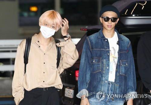 그룹 방탄소년단(BTS) 뷔(좌)와 RM(우) [연합뉴스 자료 사진]     scape@yna.co.kr