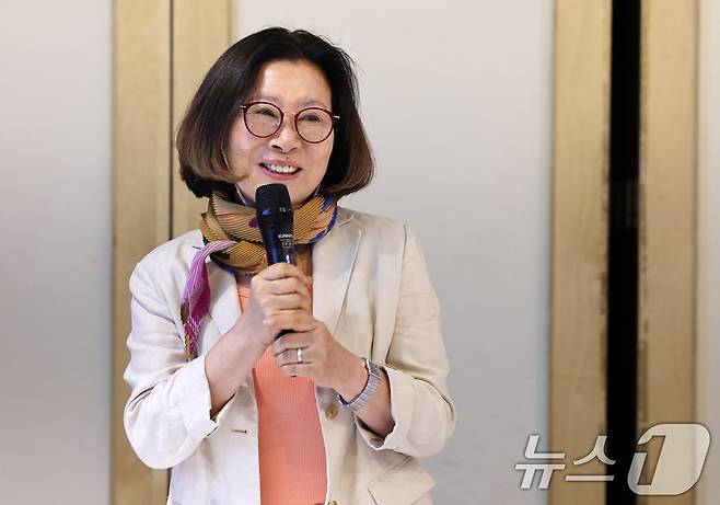 허영일 집행위원장이 11일 서울 중구 달개비하우스에서 열린 제22회 서울국제무용콩쿠르 기자간담회에서 인사말을 하고 있다. 2025.6.11/뉴스1 ⓒ News1 이동해 기자