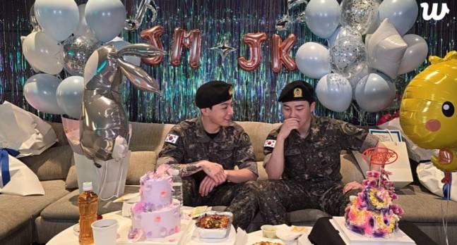 BTS 지민·정국, 전역 기념 라방 진행... “자대 가자마자 혹한기 했어”(출처: 위버스)