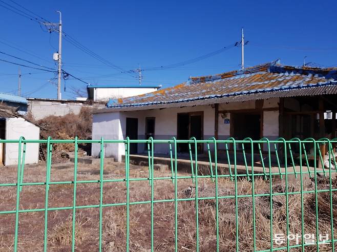 울산 북구 상안동 주택가에 있는 빈집. 울산시는 안전하고 활력있는 도시 환경 조성을 위해 ‘빈집 정비를 통한 도시 활력 제고 방안’을 추진한다. 울산시 제공