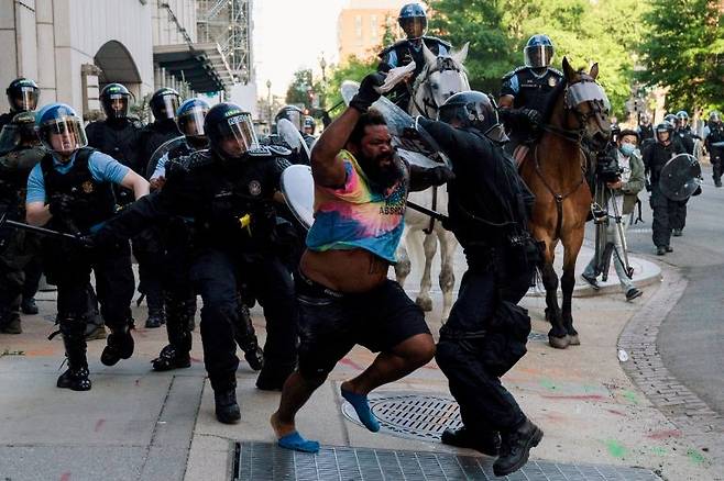 매드맥스 실사판이라는 LA