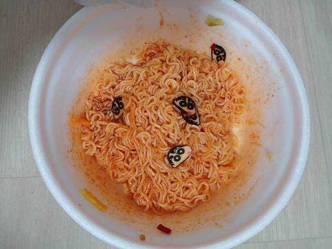 20250611_185245.jpg 맹구의 콧물나게 매운 비빔라면