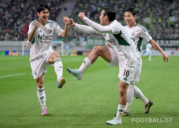 전진우, 송민규, 김태현(왼쪽부터, 전북 현대). 서형권 기자