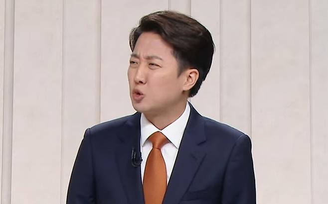 thumb/R658x0.q70/?fname=https://t1.daumcdn.net/news/202506/11/hani/20250611103507667fqjv.jpg