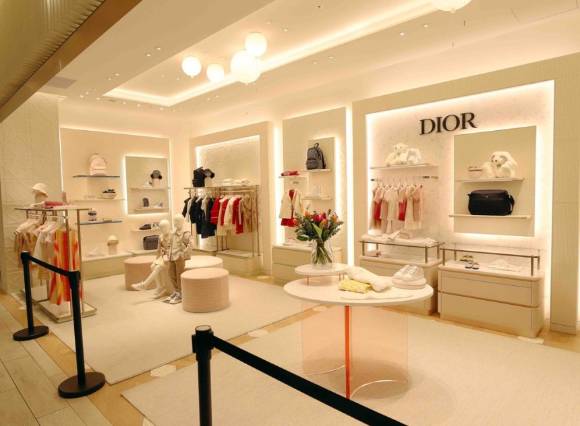 신세계백화점 강남점 베이비 디올 매장 전경. [사진=신세계백화점]