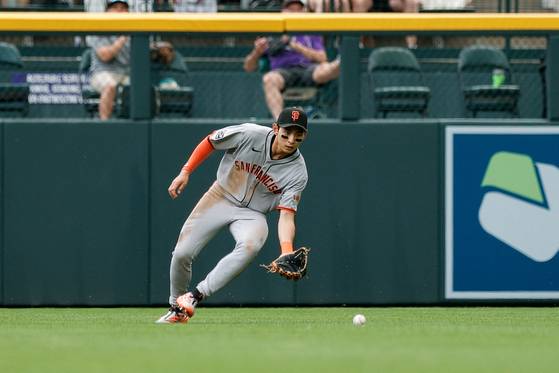 이정후는 콜로라도전에 1번타자 겸 중견수로 나섰다. AP=연합뉴스