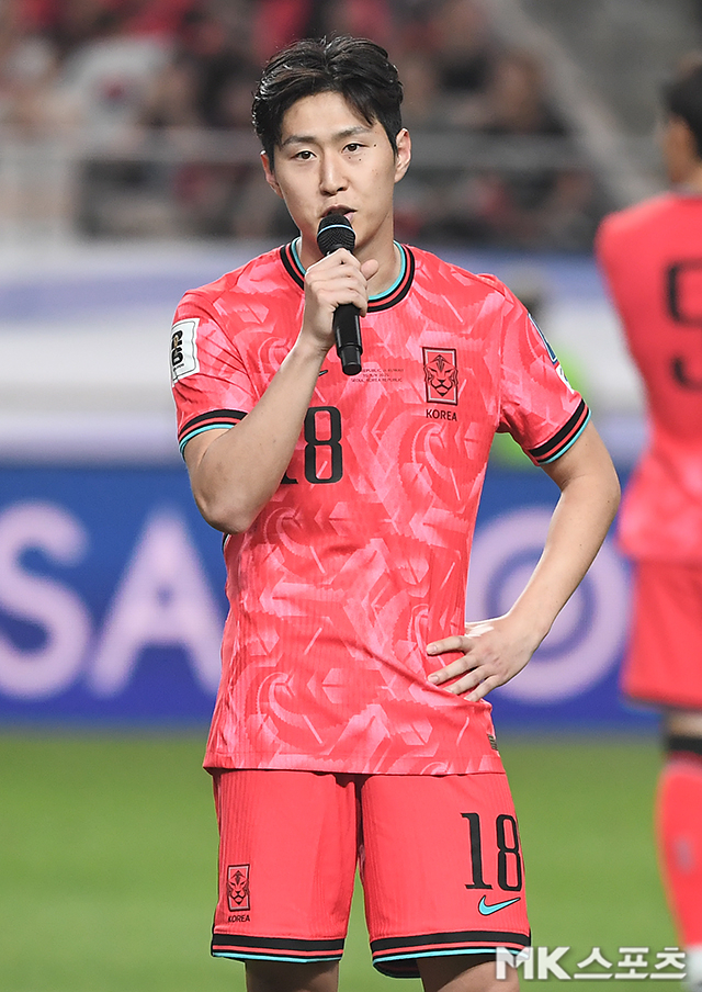 2026 북중미 월드컵  진출 확정 후 소감을 말하는 이강인. 사진(상암 서울)=천정환 기자