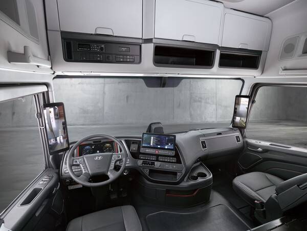 현대 더 뉴 엑시언트 사진 현대차