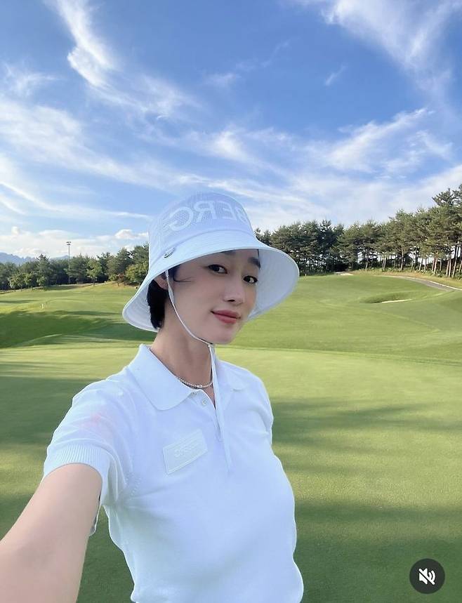 [서울=뉴시스] 배우 최여진. (사진=최여진 인스타그램 캡처) 2025.06.11. photo@newsis.com *재판매 및 DB 금지