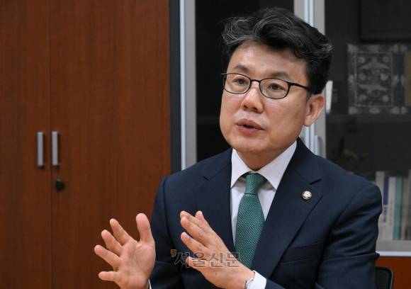 진성준 더불어민주당 의원 2025.5.1. 안주영 전문기자