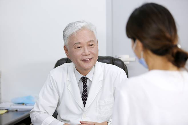 심영기 연세에스의원 원장