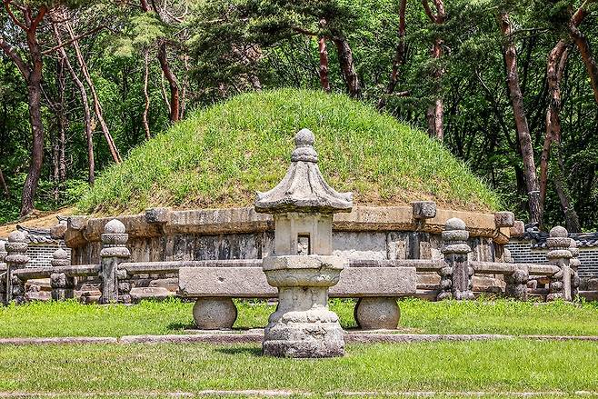건원릉 봉분 [사진/백승렬 기자]