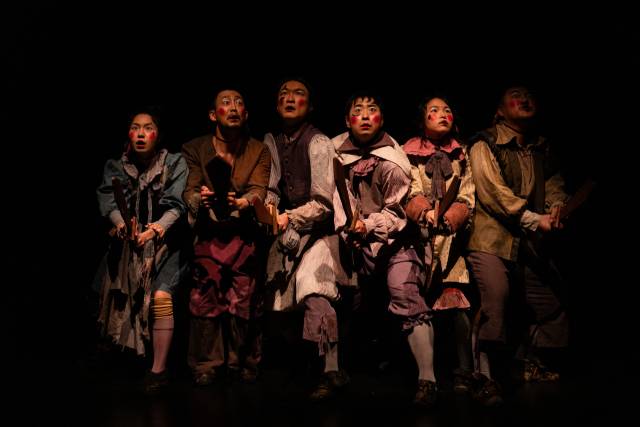 창작조직 성찬파의 ‘반쪼가리 자작’.