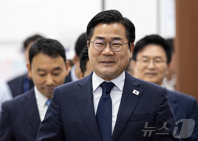 박찬대 더불어민주당 대표 직무대행 겸 원내대표가 12일 오전 서울 여의도 국회에서 열린 고별 기자간담회에 참석하고 있다. 2025.6.12/뉴스1 ⓒ News1 이재명 기자