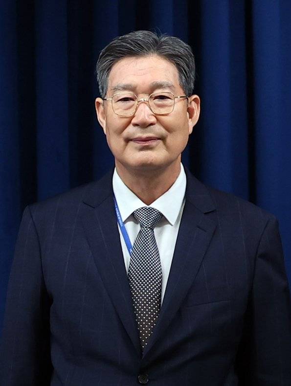 대통령실이 8일 이재명 대통령의 수석비서관 인선을 발표 했다. 사진은 이날 오광수 민정수석. 2025.06.08 [서울=뉴시스]