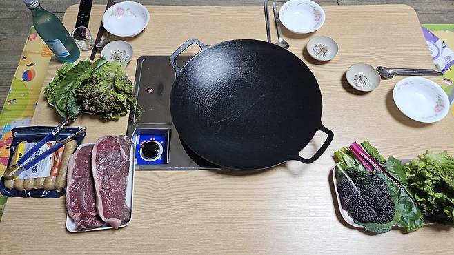 20250611_205723.jpg 저녁 채끝 등심 구워서 한잔