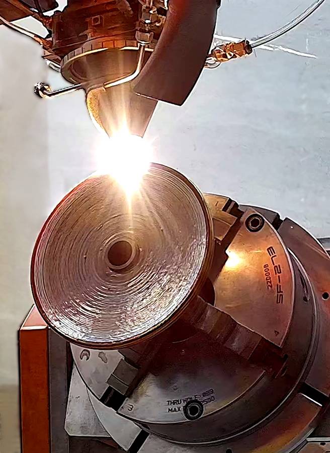 3D프린팅으로 제작 중인 티타늄 고압용기. 한국생산기술연구원