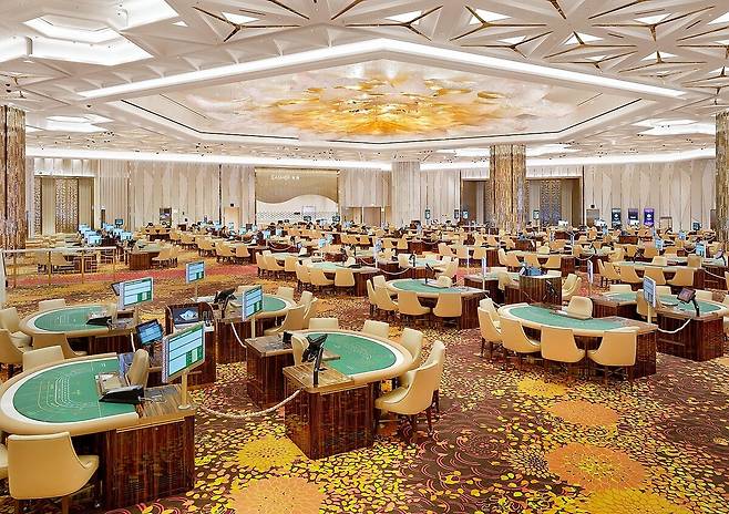 제주드림타워 외국인전용 카지노. 롯데관광개발 제공