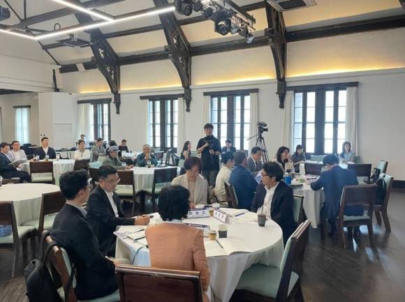 지난 10일 정동1928 아트센터에서 열린 ‘2025 제2회 서울연구원 정책포럼’이 진행되고 있다.