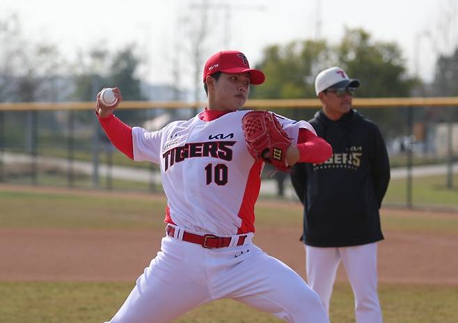 KIA 김태형은 11일 생애 첫 1군에 등록됐다. 그는 2025년 신인드래프트 1라운드 전체 5순위 유망주로 많은 기대를 받고 있다. 사진제공｜KIA 타이거즈