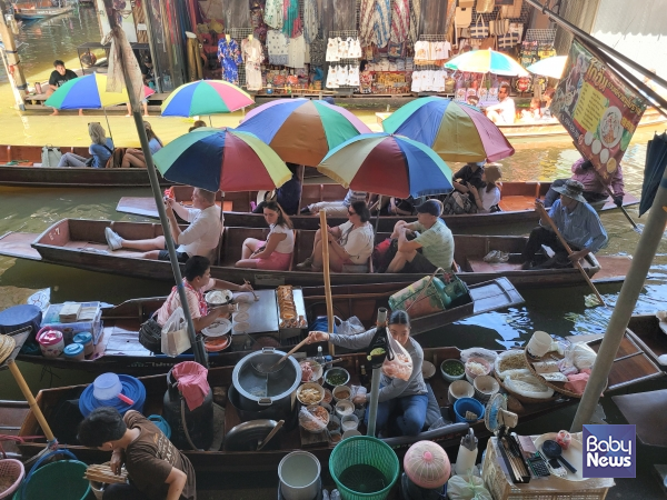 태국 담넌싸두억 수산시장. ⓒ김재원