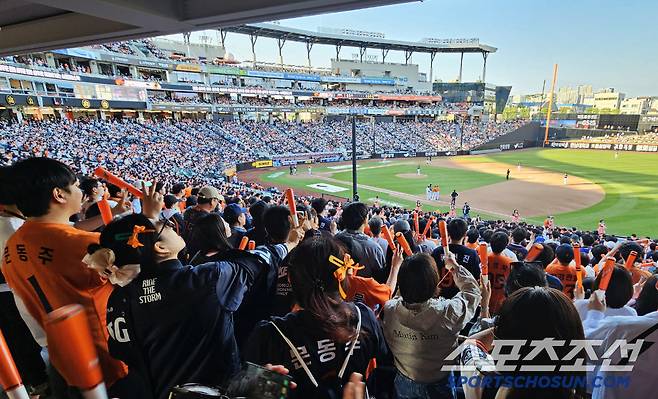 26일 대전 한화생명볼파크에서 열린 한화와 KT의 경기. 올 시즌 10번째 매진을 기록한 한화생명 볼파크. 대전=송정헌 기자songs@sportschosun.com/2025.04.26/