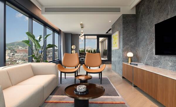 몬드리안 스위트 Mondrian Suite