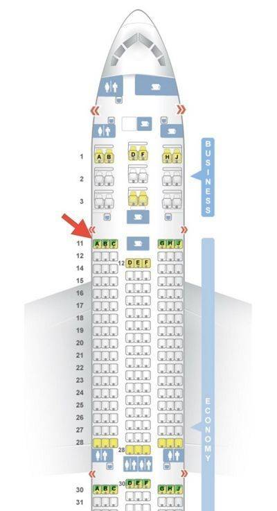 보잉 787-8 드림라이너 이코노미석의 11A 좌석 위치(화살표). X(엑스)