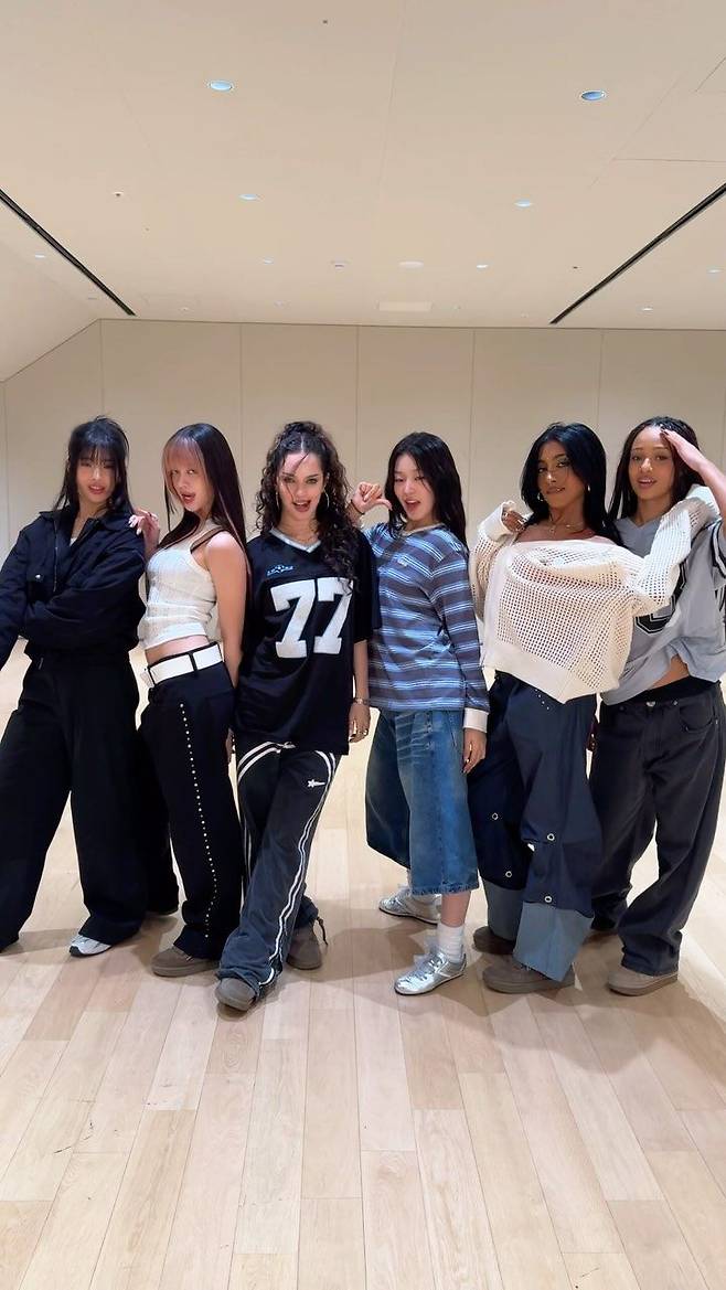 인스타그램 @katseyeworld