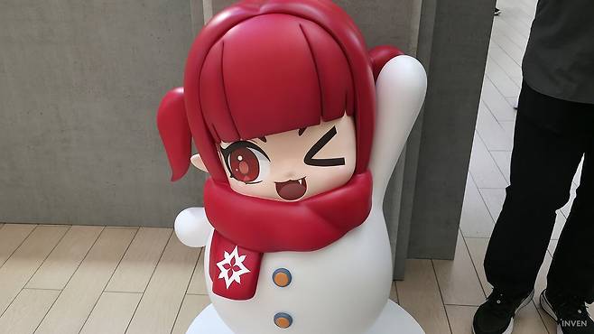 ▲ 스노우메이지가 맞이해주는 'SNOWMAGE in 롯데월드타워·몰'