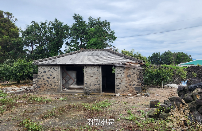 제주 한경면의 한 빈집. 박미라 기자