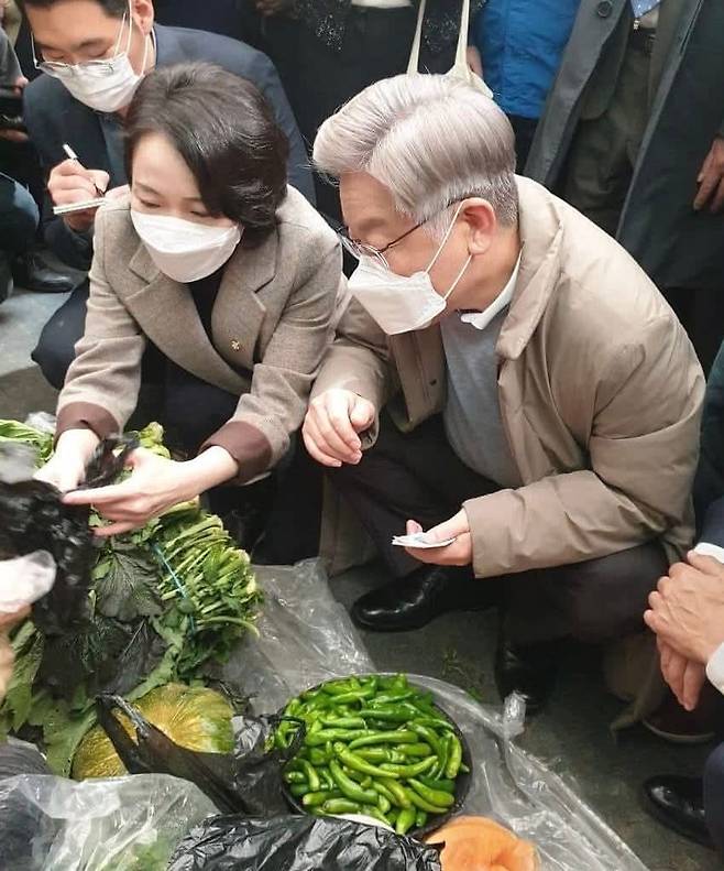더불어민주당 홍정민 전 의원 SNS 갈무리.