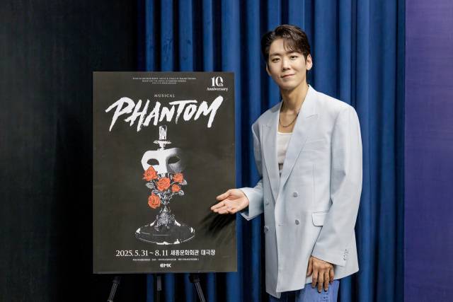 뮤지컬 '팬텀'의 타이틀롤을 맡은 배우 카이. 사진 제공=EMK뮤지컬컴퍼니