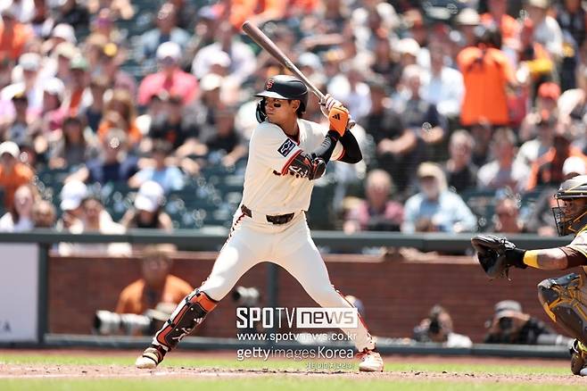 ▲ 이제 1번 타자다.