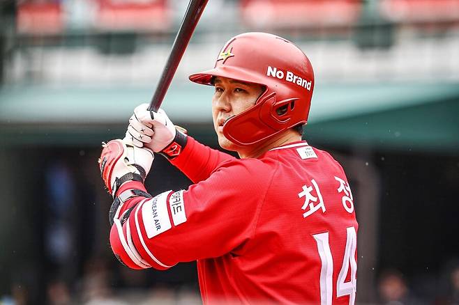 ▲ 아직 팀에 공헌할 시간이 충분히 남아 있는 최정 ⓒSSG랜더스