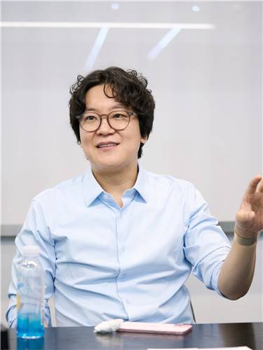 인터뷰하는 이필성 샌드박스 네트워크 대표 [샌드박스 네트워크 제공. 재판매 및 DB 금지]
