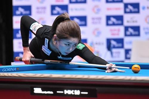 공을 응시하는 김가영 [PBA 제공. 재판매 및 DB 금지]