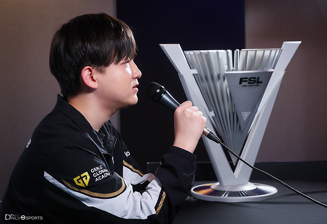 'FC 프로 챔피언스 컵' 우승도 노리겠다 자신감을 드러냈다.