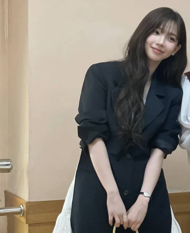 IMG_8433.jpeg 오늘자 친언니 결혼식에 간 카리나