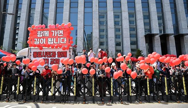한동훈 전 대표 지지자들/ 사진=연합뉴스