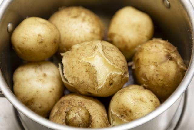 칼륨 함량이 높은 감자는 나트륨(소금) 배출을 도와 붓기를 방지한다. 이미지투데이