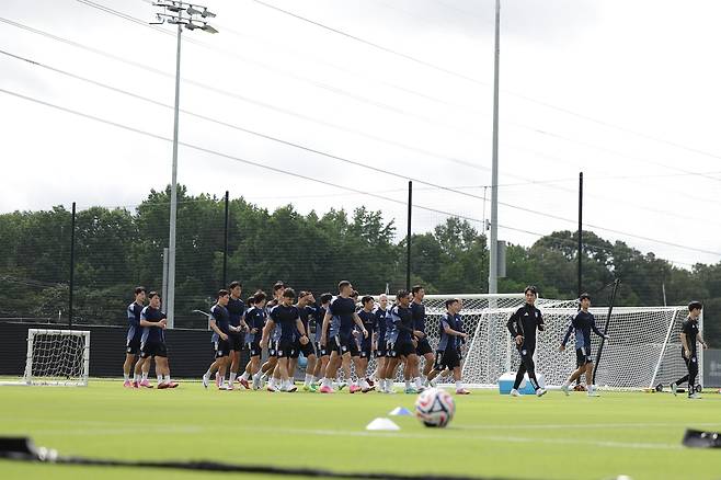 훈련하는 울산 HD 선수들 [울산 HD 제공. 재판매 및 DB금지]