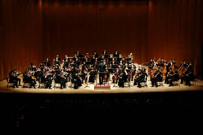 수원시립교향악단. 사진=수원시립교향악단